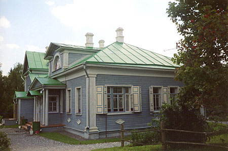 Реконструкция дома в Шахматово